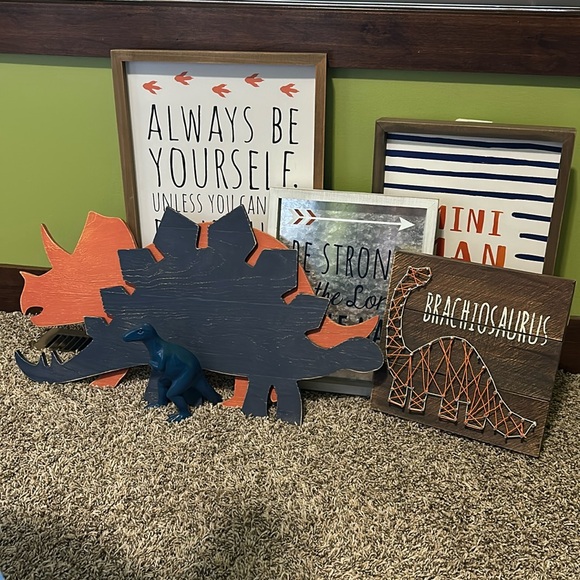 Hobby Lobby Other - Hobby Lobby Dinosaur Bedroom Decor Set